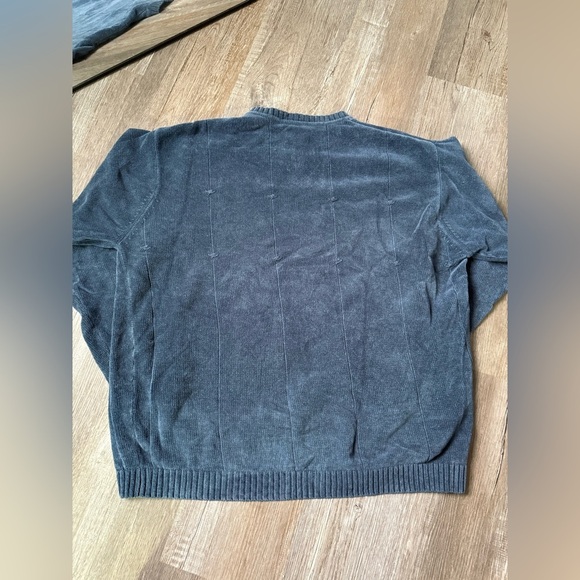 VTG Tommy Bahama V-Neck Pattern Sweater Navy Blue Velvet Suede Soft Size M - Picture 6 of 8
